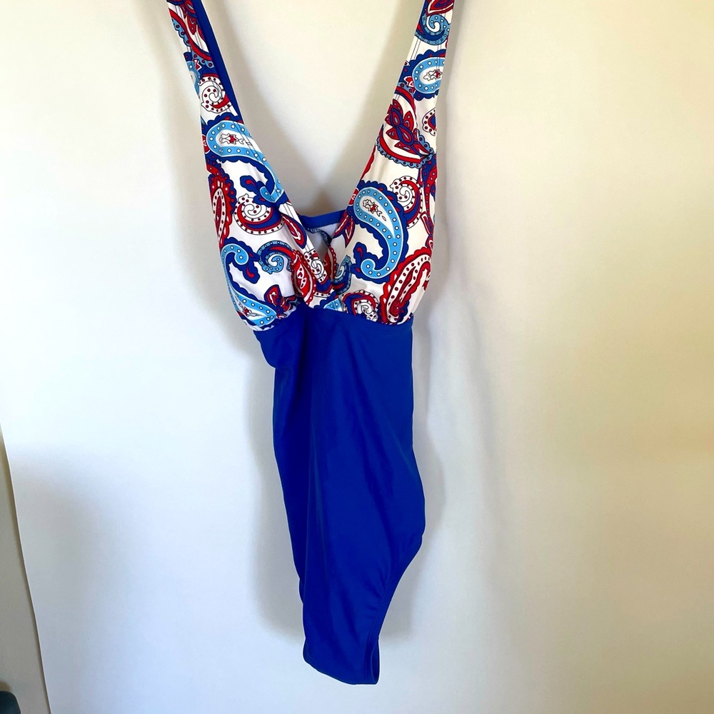 Catalina one piece bathing suit new with tags